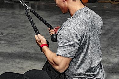 国产剧情解谜游戏《黑羊》正式公布 Steam页面上线